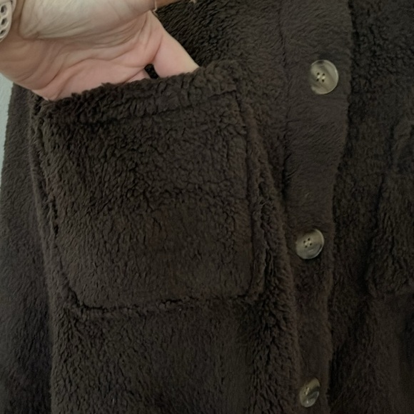 (NWT) Maurices Women’s Cozy Sherpa Shacket in Umber Brown - Picture 7 of 16